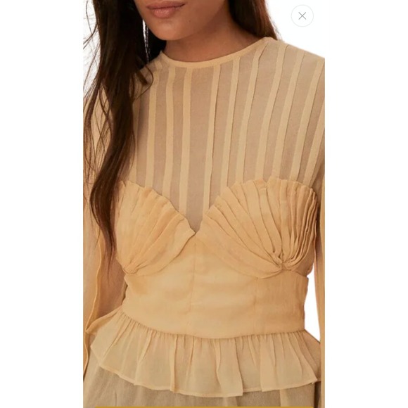 Farm Rio NWT Pleated Bust Peplum Blouse Beige Viscose Back Zip Long Sleeves S - Picture 2 of 13